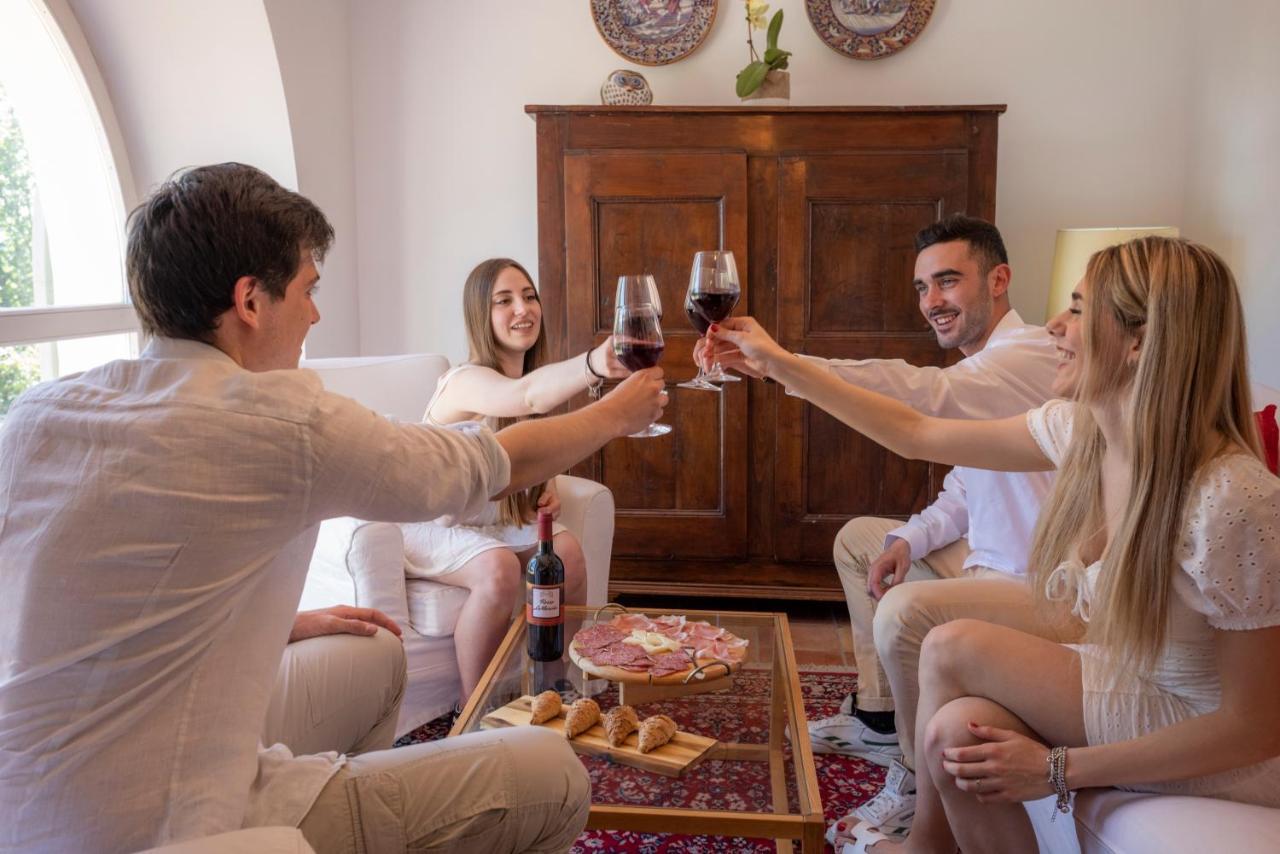 Villa Lemarche B&B Rustico Экстерьер фото