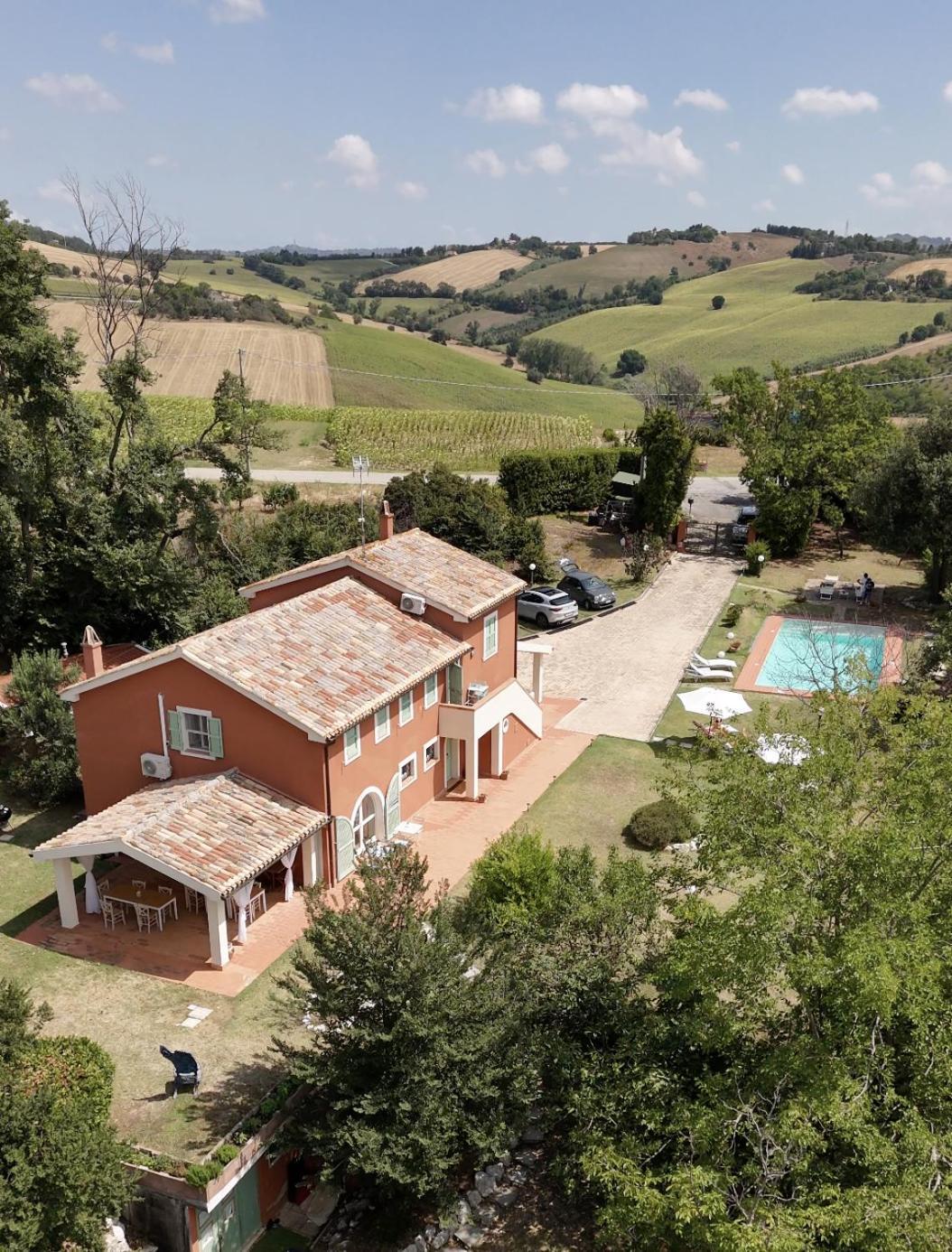 Villa Lemarche B&B Rustico Экстерьер фото